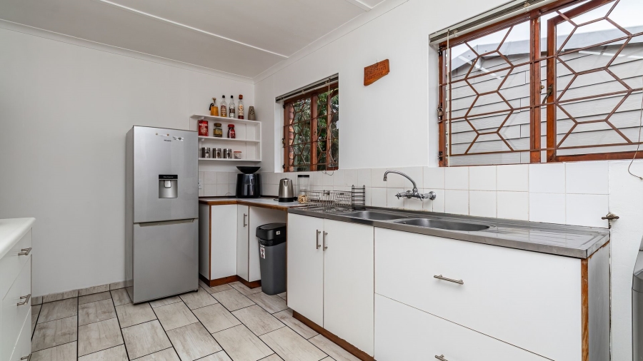 3 Bedroom Property for Sale in Bowtie Western Cape
